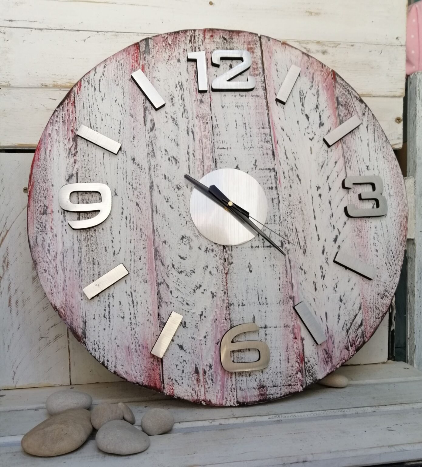 reloj de madera